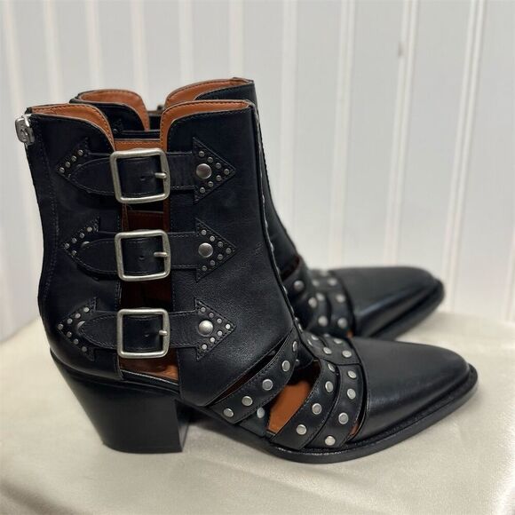 Coach Black Leather Studded Cutout Western Boots 7B Buckle Moto Pointed Toe - Picture 3 of 8